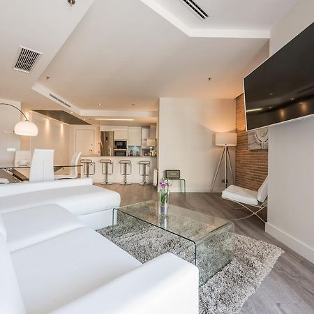 Appartamento Torre Madrid Boutique Esterno foto