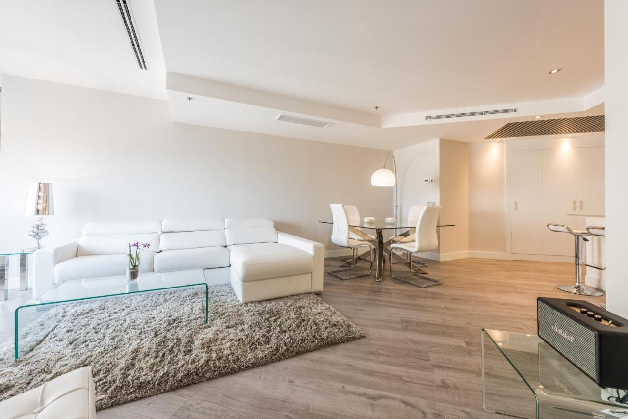 Appartamento Torre Madrid Boutique Esterno foto
