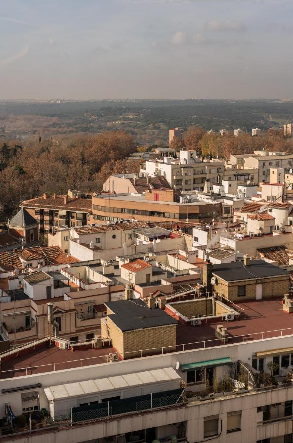 Appartamento Torre Madrid Boutique Esterno foto